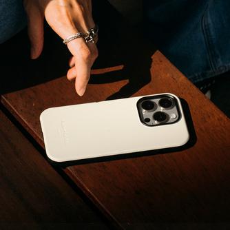 Клип-кейс Native Union Active Case для Apple iPhone 16 Pro Sandstone