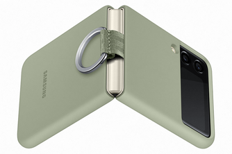 Клип-кейс Samsung Silicone Cover with Ring Z Flip3 с креплением-кольцо Olive Green