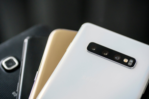 Ожидаемые смартфоны 2020 года — что год грядущий нам готовит?