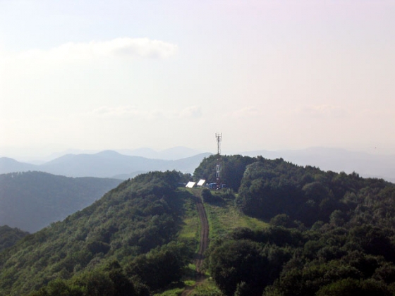 2004 БС на солнечных батареях2