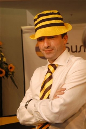 2005 Ребрендинг3