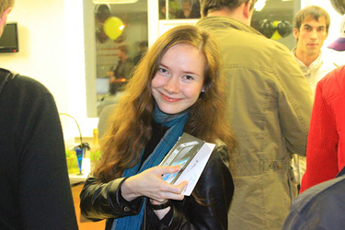 2010 «Билайн» первым в России начала продавать iPhone 41