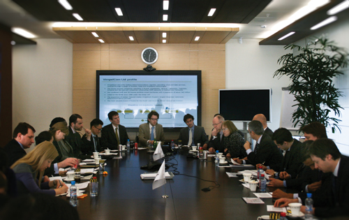 2011 «ВымпелКом» принял высокопоставленных гостей - директоров-организаторов Всемирного экономического форума2