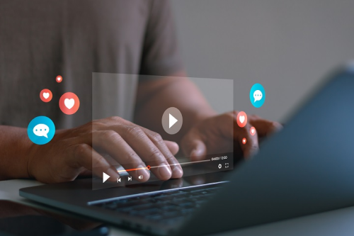 Как скачать видео с «ВКонтакте» в 2026 году: сохраняем важное на смартфон и компьютер