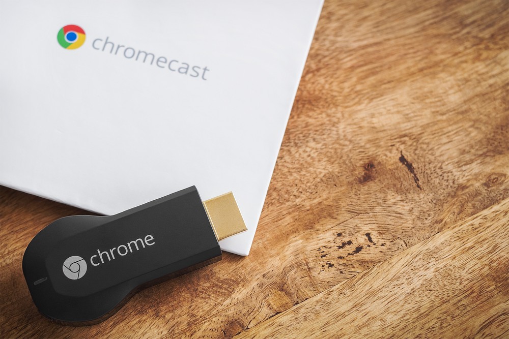 Как передать изображение с телефона на телевизор через приставку Chromecast?