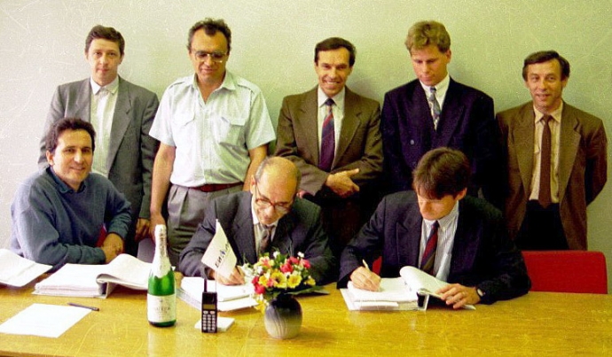1994 Контракт с Ericsson