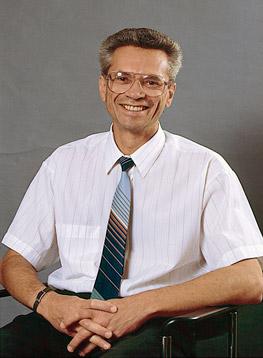 1997 Запуск сети «Би Лайн-1800»