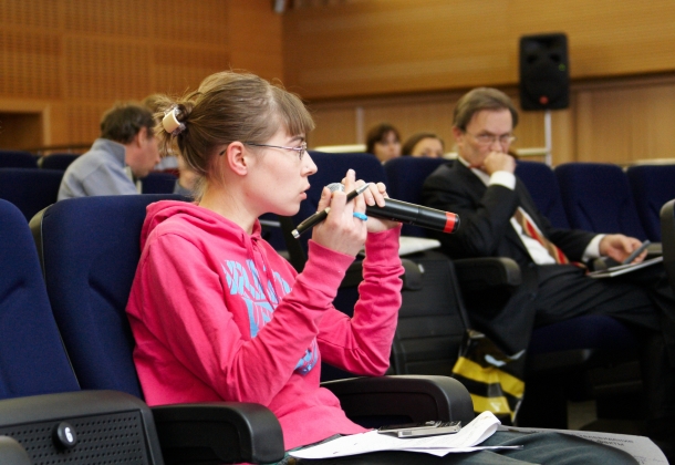 2009 Запуск мобильного ТВ5